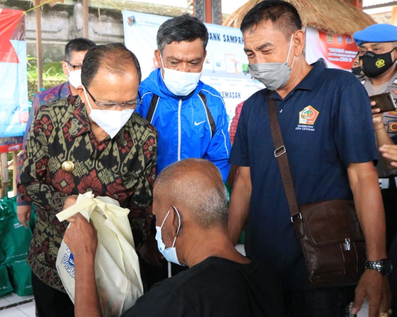 podiumnews.com-Gubernur Koster Minta Vaksinasi Disabilitas Tuntas Akhir September 